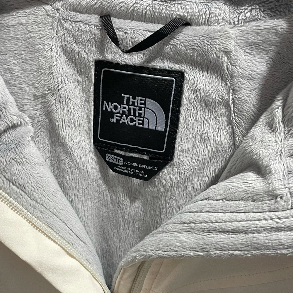 North face jacket - Picture 3 of 12